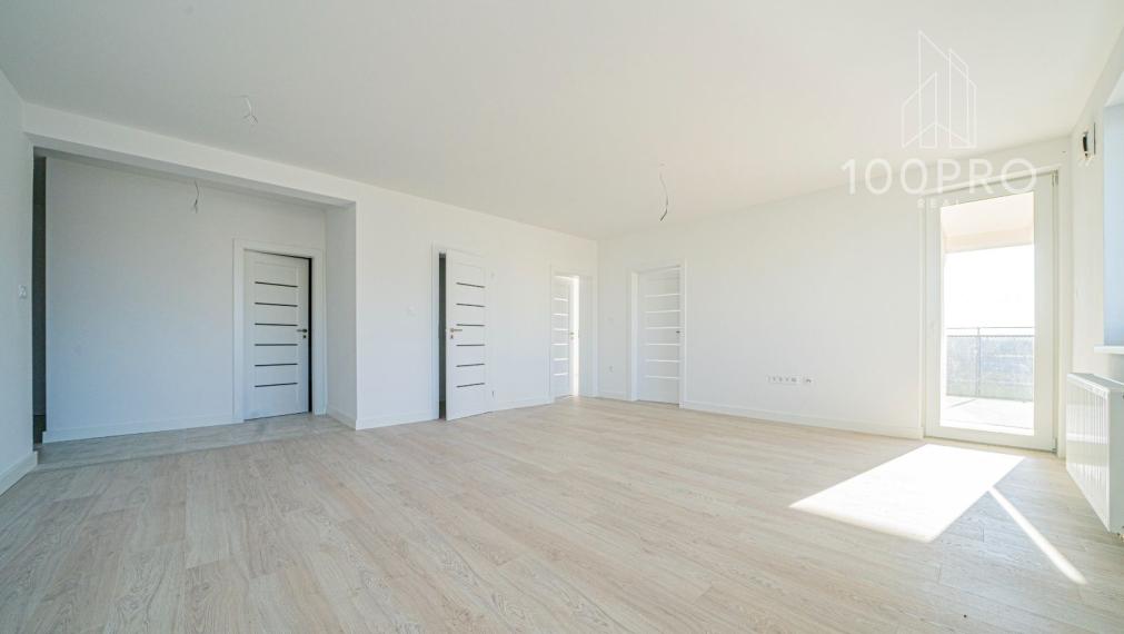 Priestranný a moderný 3-izbový byt so šatníkom a veľkou loggiou