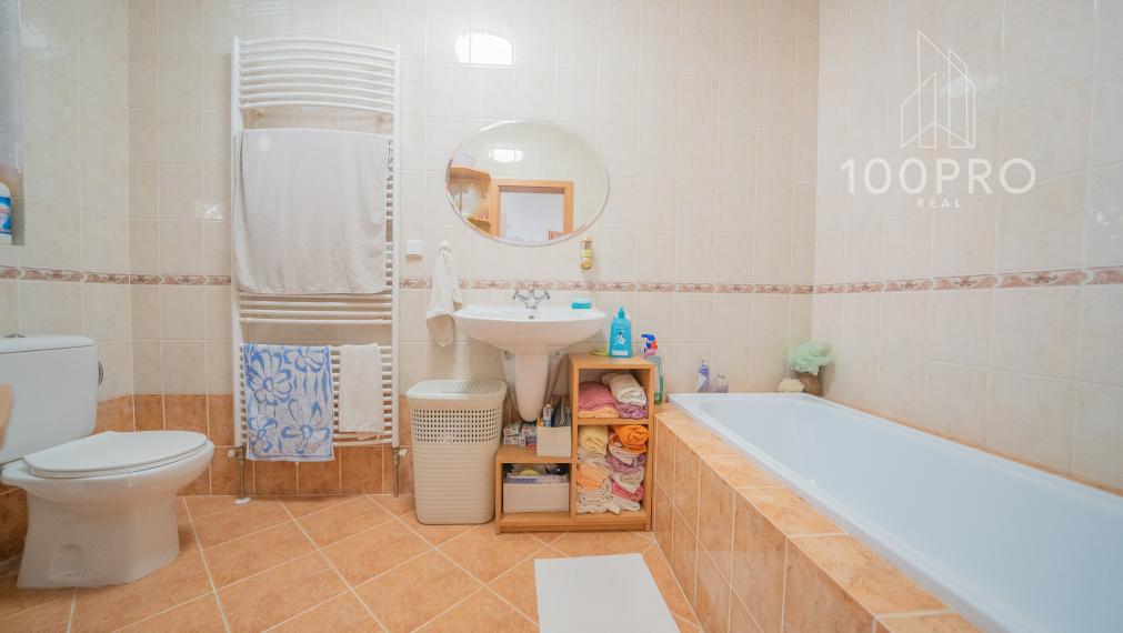 Nadštandartná ponuka 2 rodinných domov v skvelej TOP lokalite