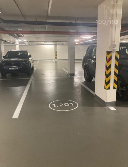 Garážové Státie na Prenájom  SKY PARK, Staré Mesto, Bratislava