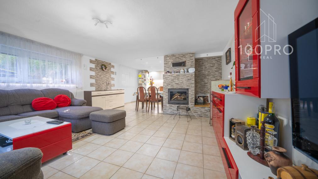 Idylická chata v srdci prírody s moderným vybavením a vlastným prameňom