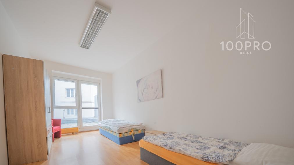 Priestranný 3-izbový byt s terasou na prenájom na Mickiewiczovej ulici