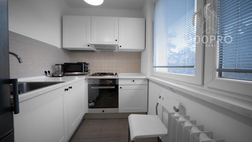 Na prenájom 1-izbový byt – Donnerova ulica, Karlova Ves