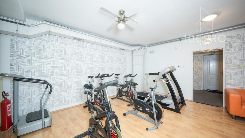 Priestranný (210m²) komerčný priestor v Bratislave