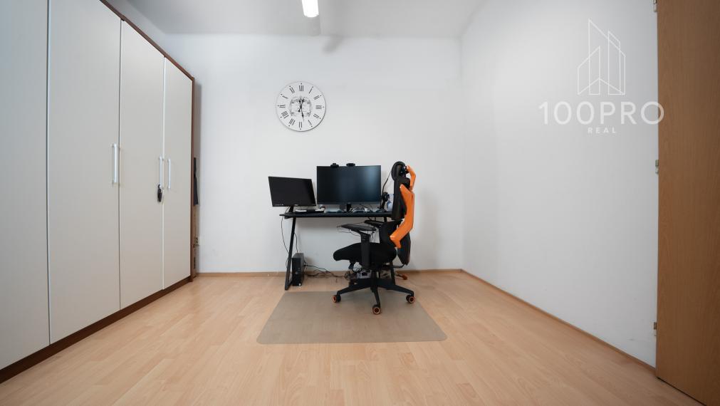 2i byt v Starom Meste, ktorý kombinuje adresu, tehlovú stavbu a investičný potenciál