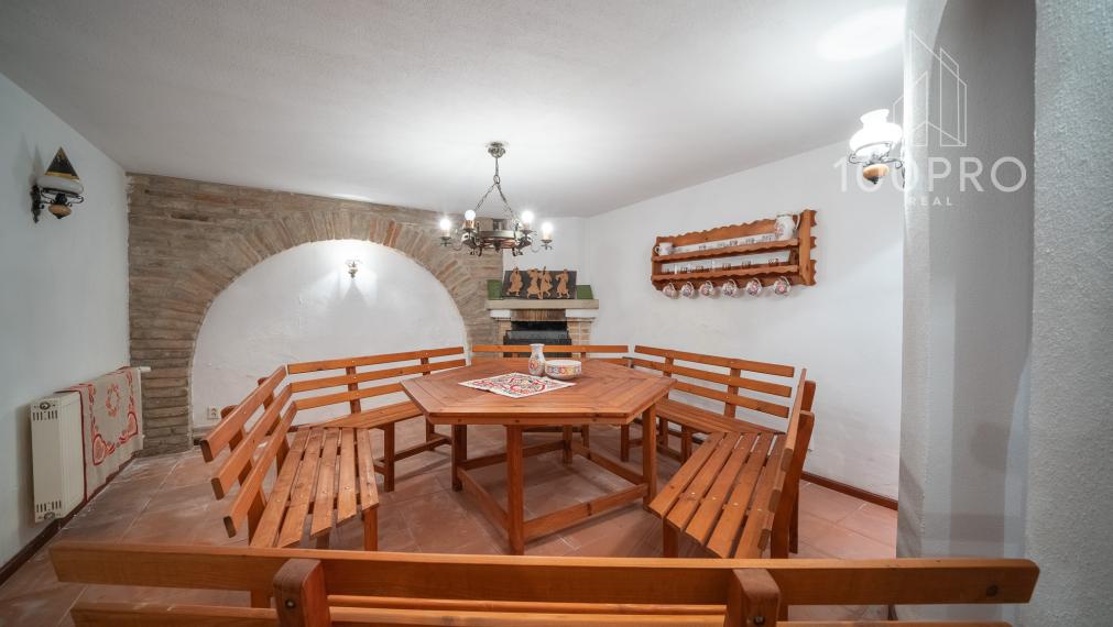 Keď nestačí štandard: vila s bazénom, sauna a veľká záhrada