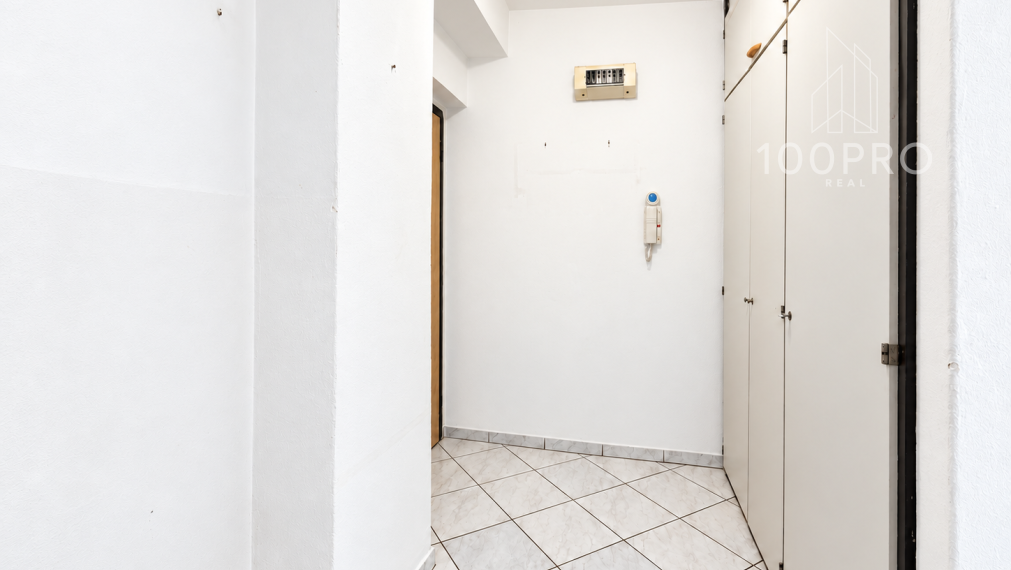 Priestranný 3-izbový byt, ktorý si prerobíte podľa seba. Loggia, 79,50 m² a perspektívna lokalita pri vznikajúcom Istropolise.