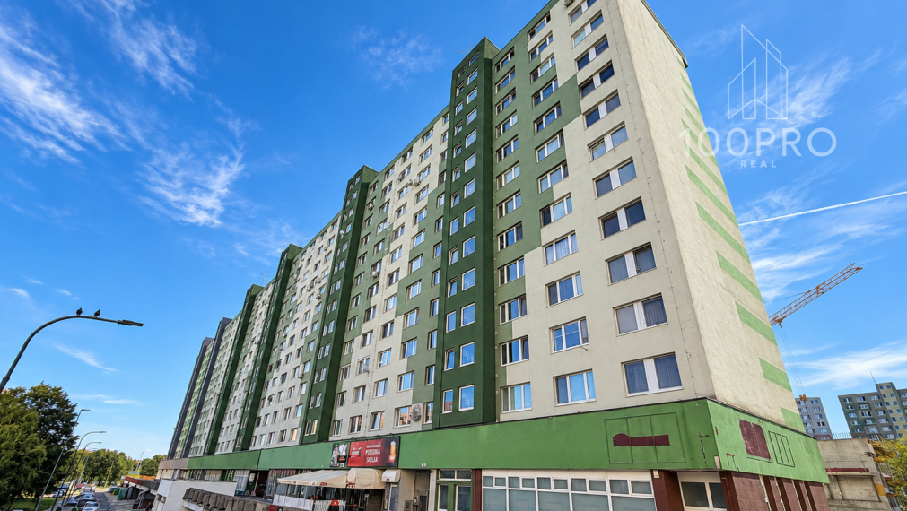 PRIESTRANNÝ 1-IZBOVÝ BYT S VÝHĽADOM | 37,6 m² | JASOVSKÁ, PETRŽALKA