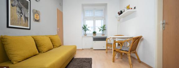 2i byt v Starom Meste, ktorý kombinuje adresu, tehlovú stavbu a investičný potenciál