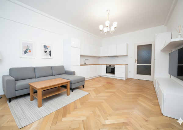 Priestranný 3-izbový byt v Starom Meste – s možnosťou prerobenia na 4-izbový!